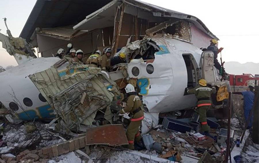 МАК завершил расшифровку "черных ящиков" разбившегося в Алма-Ате самолета