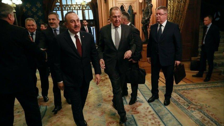 Переговоры глав МИД и Минобороны России и Турции проходят в Москве