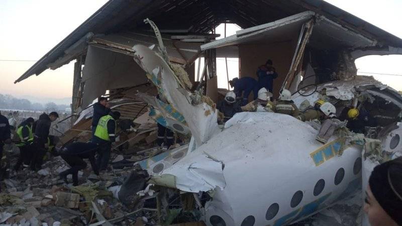 Эксперты завершили расшифровку «черных ящиков» самолета, рухнувшего в Казахстане