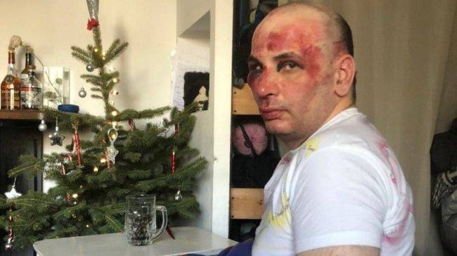 В Пятигорске борцы избили учителя истории, который провожал женщин