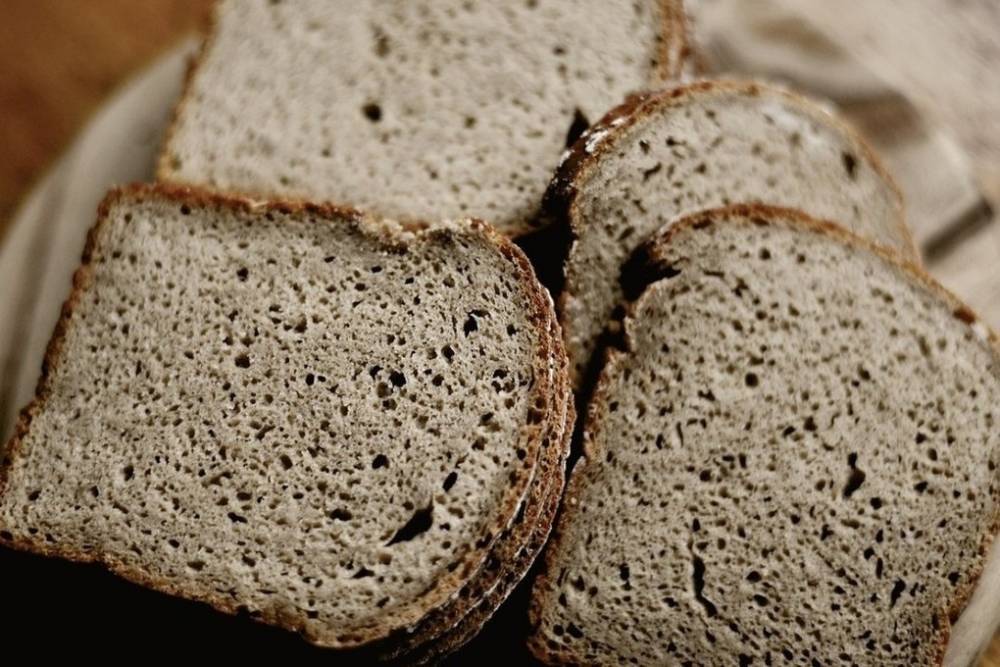 Эксперты прогнозируют скорое снижение цен на черный хлеб