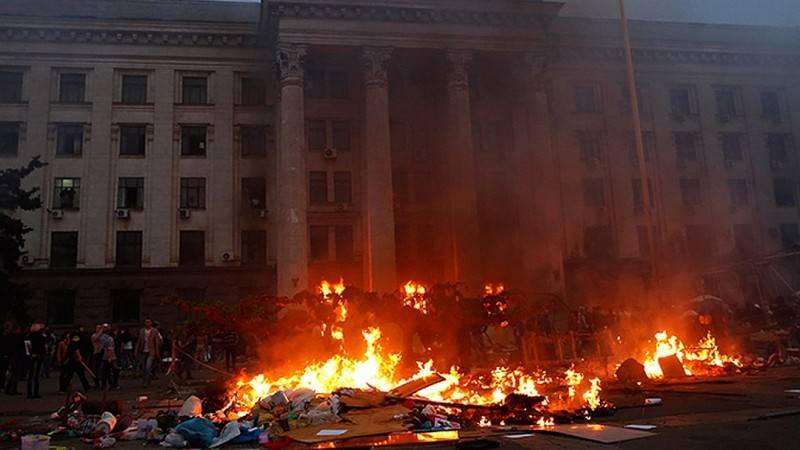 «Никто не отвертится»: Зеленского призвали расследовать Одесскую трагедию и выплатить компенсации родственникам жертв