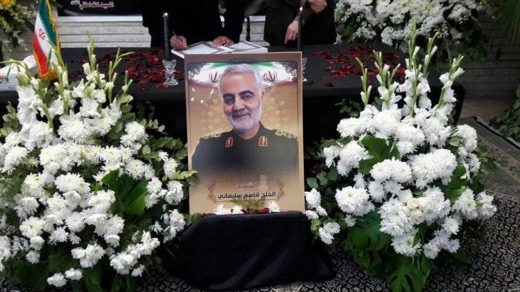 Президент Сирии посмертно наградил Сулеймани орденом почета