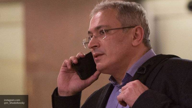 Гаспарян призвал Ходорковского не превращать убийство журналистов в ЦАР в политику
