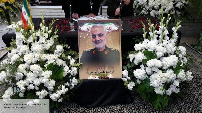 Сирия посмертно наградила орденом почета генерала Сулеймани, убитого американцами