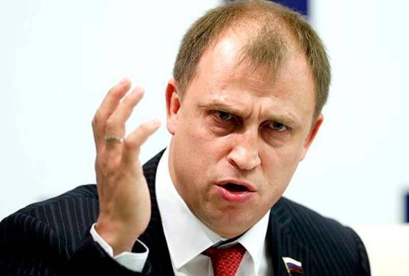 Депутат Госдумы предложил заставить домохозяек платить налоги
