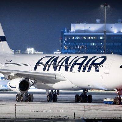 Член экипажа Finnair выпал из самолета и выжил