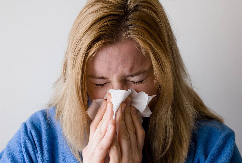 Роспотребнадзор напомнил способы защиты от гриппа и ОРВИ