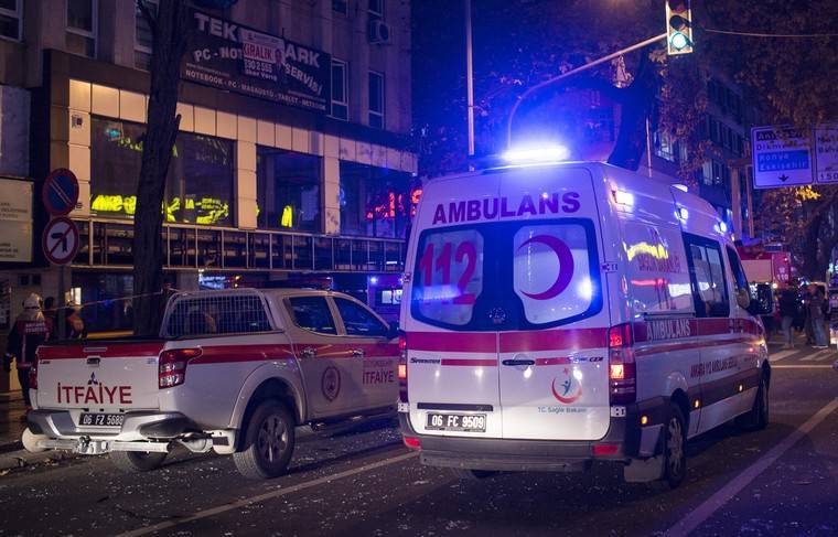 Четыре человека погибли при пожаре в Турции