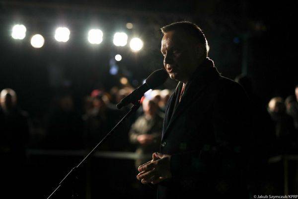 «Это просто политика»: президент Польши Дуда ответил на «нападки России»