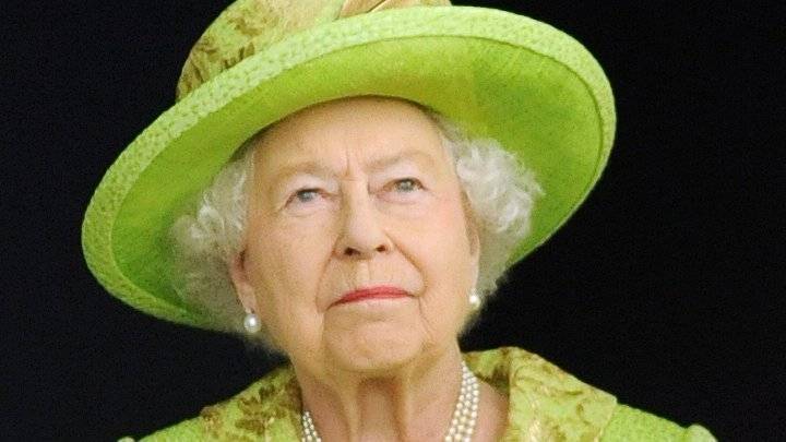 Елизавета II поддержала решение принца Гарри и Меган Маркл начать «новую жизнь»