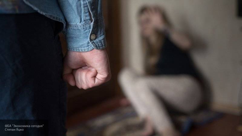 Жительница Гатчины задушила бывшего мужа за попытку изнасиловать ее дочь