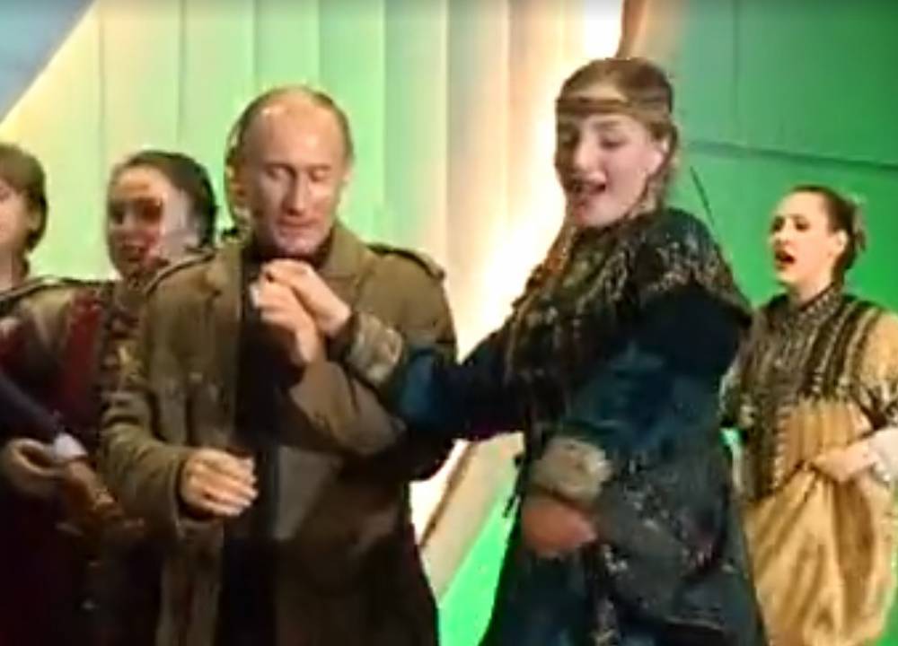 Появилось видео танца Путина и Буша-младшего под песню «Сударыня-барыня»