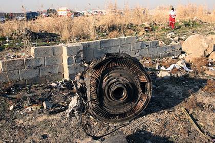 Иран отправил черные ящики сбитого украинского самолета во Францию