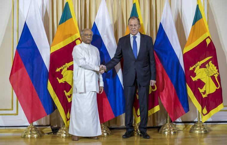 Лавров: Россия продолжит вооружать Шри-Ланку, если потребуется
