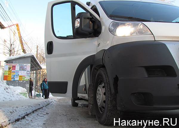 Жители поселка пожаловались в УФАС на повышение стоимости проезда в маршрутках до Челябинска