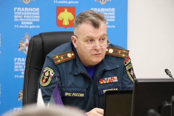 Главный спасатель Коми рассказал подробности ликвидации пожара на НПЗ в Ухте