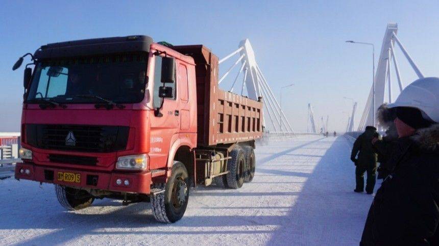 Мост через Амур из России в Китай полностью готов к открытию