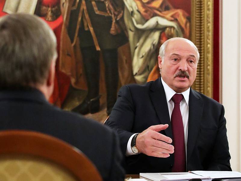 Лукашенко занялся поисками нефти на Украине