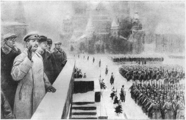 Сталина снова предлагают вернуть на Красную площадь