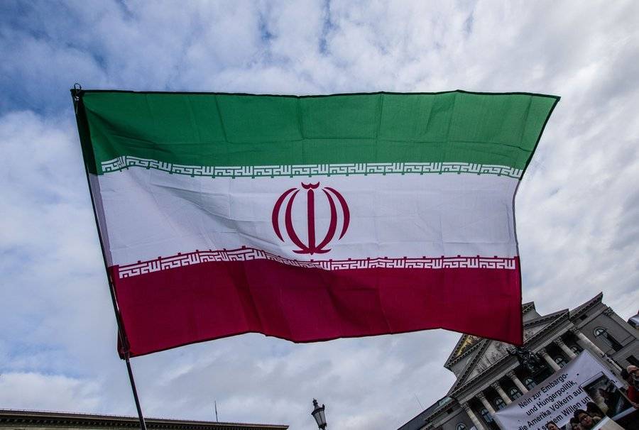 Великобритания, Германия и Франция требуют от Ирана вернуться к СВПД