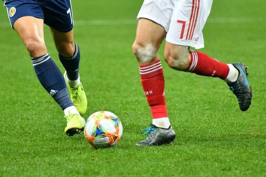 Сборные России и Сербии по футболу сыграют товарищеский матч в Москве