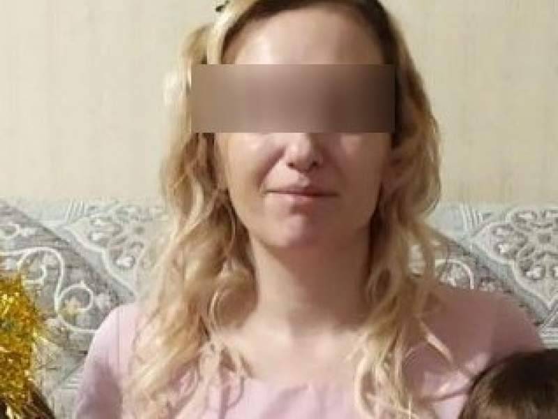 Многодетная петербурженка задушила мужа за попытку изнасиловать дочери