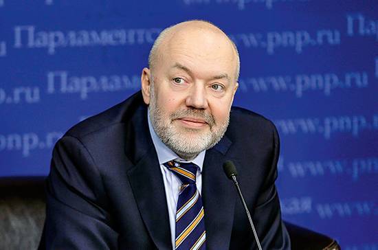 Крашенинников поддержал идею ограничить круг авторов внесённых законопроектов