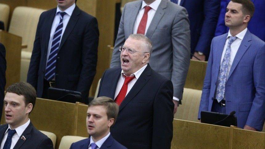 Кончаловский прокомментировал идею Жириновского сократить гимн России