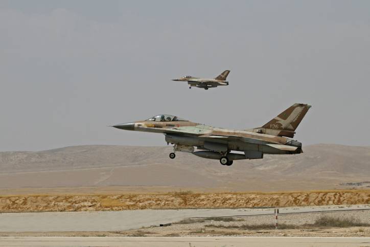 В Египте разбился военный самолет - Cursorinfo: главные новости Израиля