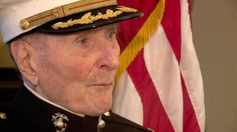 104-летний ветеран морской пехоты просит прислать ему открытки на День святого Валентина