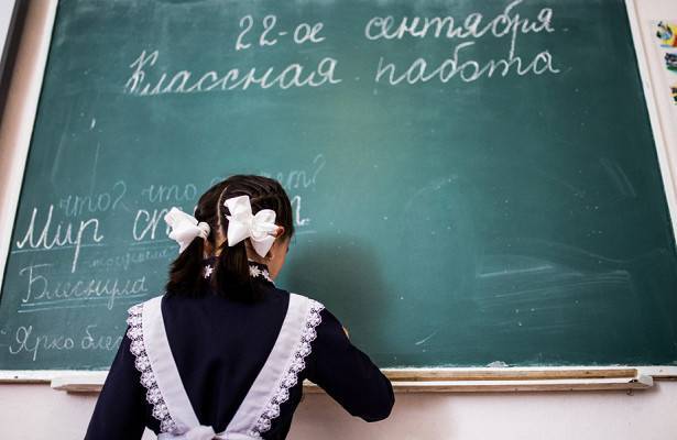 Россиянка морила детей голодом за плохие оценки в школе
