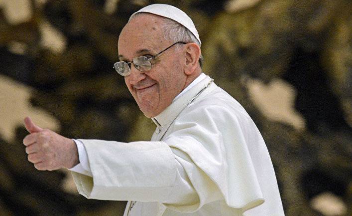 Le Parisien (Франция): Папа Франциск остается приверженцем целибата священников