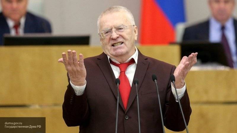 Жириновский предложил списать долги россиян по кредитам