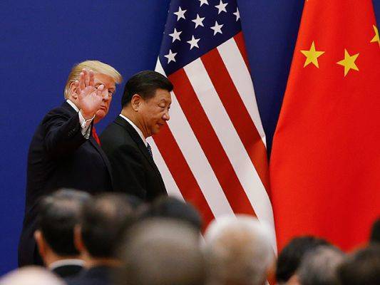 Эксперт: сделка с США может стать экономическим самоубийством Китая