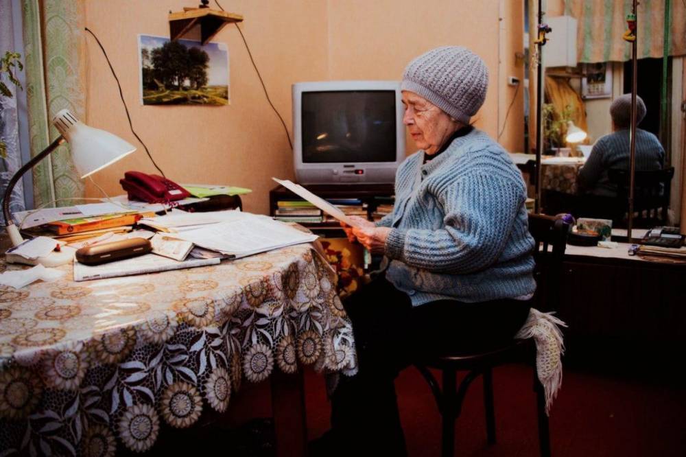Лжесотрудницы собеса сядут за кражу миллиона у петербургской пенсионерки