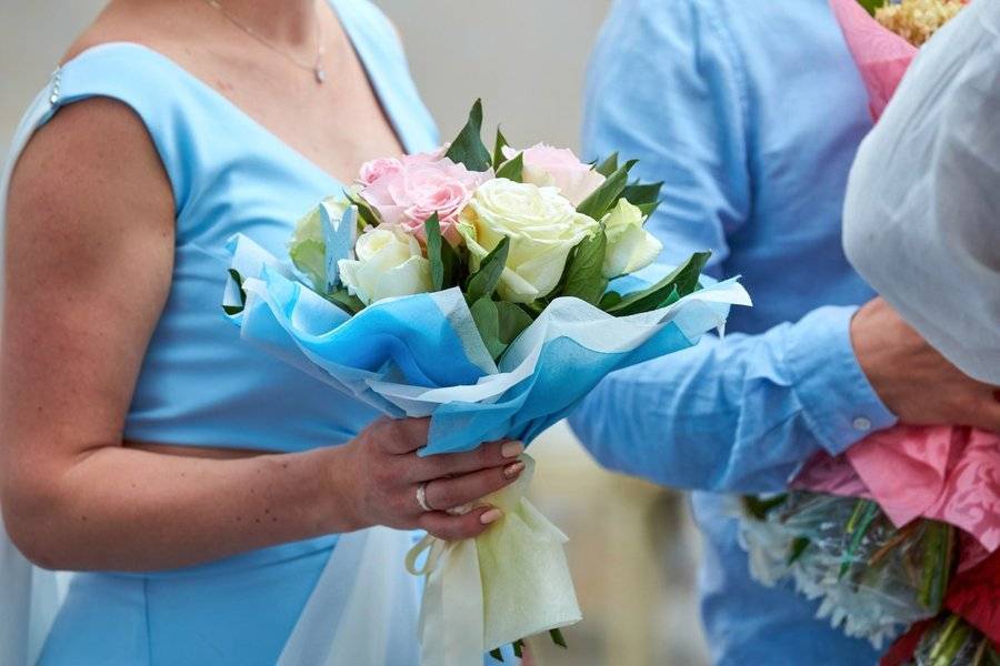 Более 6,5 тысячи пар поженились на новых столичных площадках