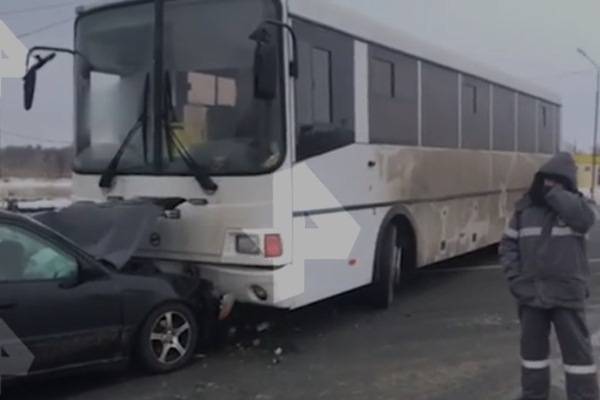 В Росгвардии подтвердили участие автобуса ведомства в ДТП под Саратовом
