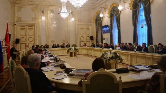 Петербургский ЗакС одобрил налоговые льготы для социальных предприятий