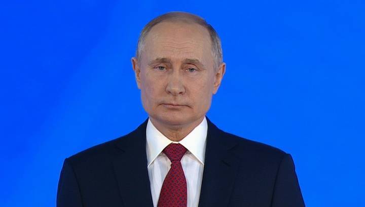 Путин предложил ужесточить требования к президенту, премьеру, губернаторам и министрам