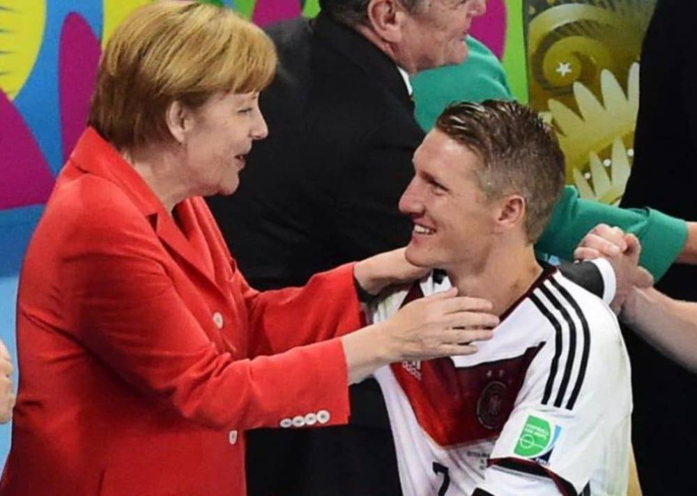 Воссоединения чемпиона и канцлера: Меркель встретилась со своим любимчиком