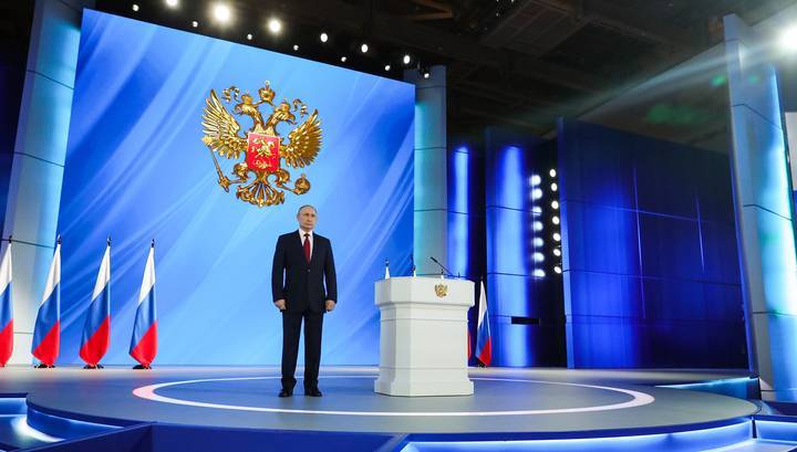 Путин: статус Госсовета надо закрепить в Конституции