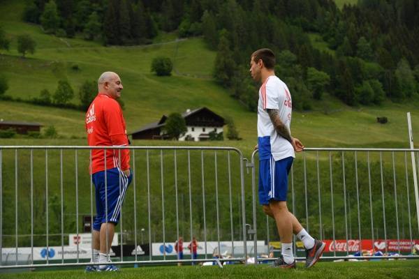 Черчесов определился с планом подготовки к Евро-2020: тренироваться сборная будет в Австрии