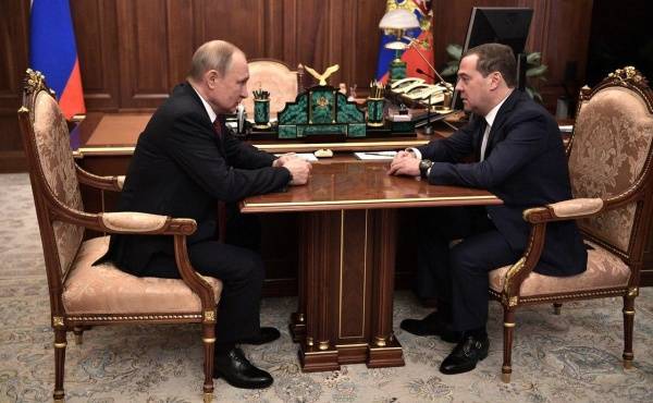 Путин рассказал, кем будет работать Медведев