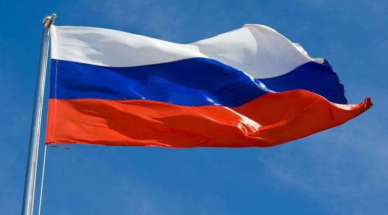 Правительство России ушло в отставку в полном составе