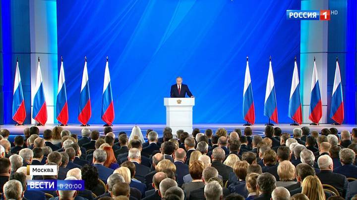 Изменения назрели: Путин предложил поправки в Конституцию