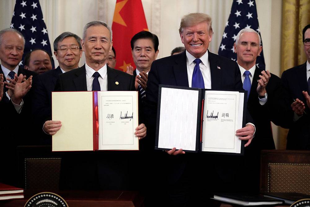 США и Китай подписали соглашение о первой фазе торговой сделки