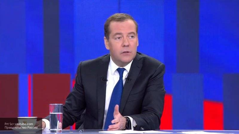 Дмитрий Медведев останется председателем "Единой России"