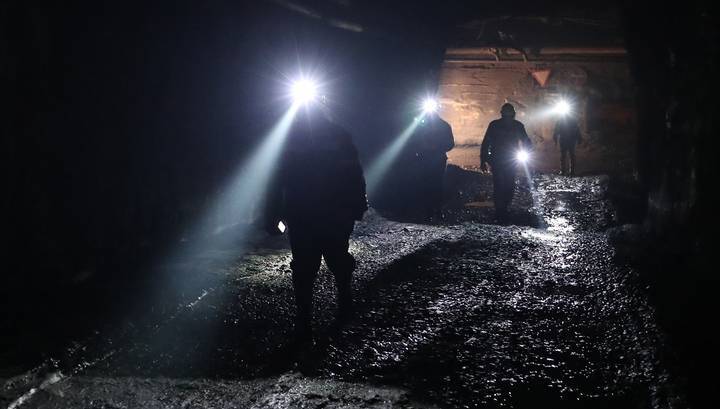 При обрушении породы на руднике в Оренбуржье погиб рабочий