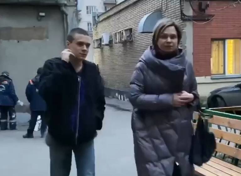 СМИ: СК допросил внука Никиты Михалкова по делу о выпавшей из окна модели